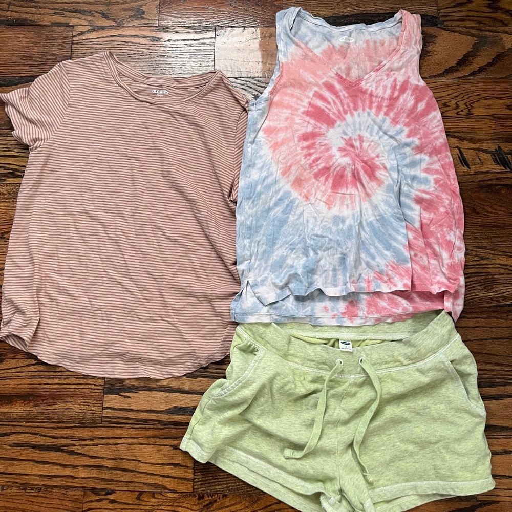 Old Navy Comfy Shirt and Shorts Bundle